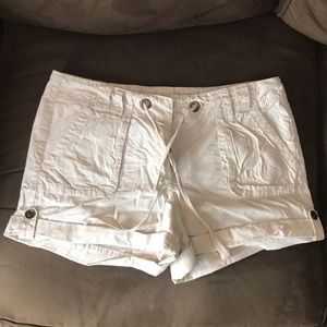 Very light tan shorts
